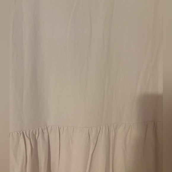 Tuckernuck Pomander Place
Sandstone Cotton Mabel Maxi Dress - Picture 11 of 16